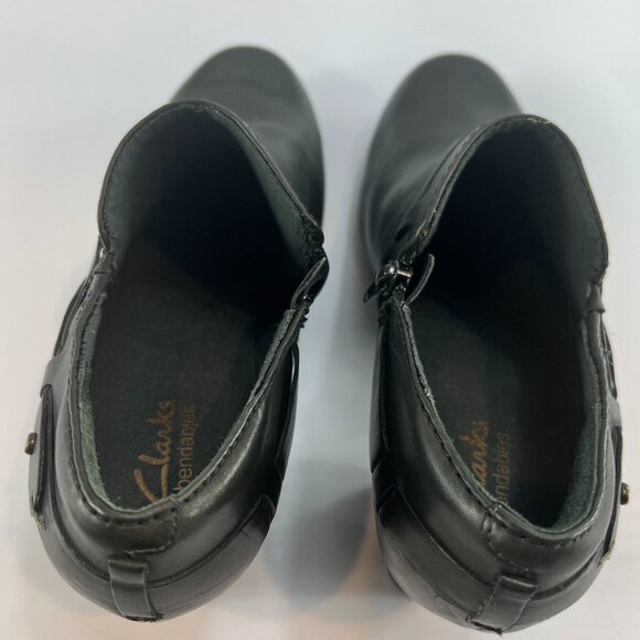 Clarks Bendables Leather Zip Ankle Booties - Picture 15 of 16